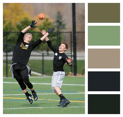 Catch Flag Football Players Image
